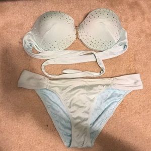 Victoria’s Secret Bikini Set